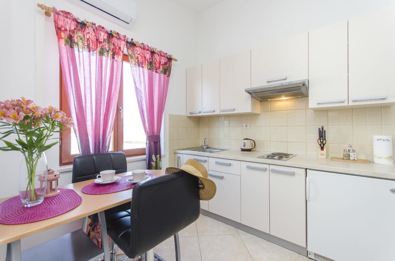 Apartment Marija Vodice Exterior foto